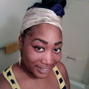 Meet your Posher, Christian